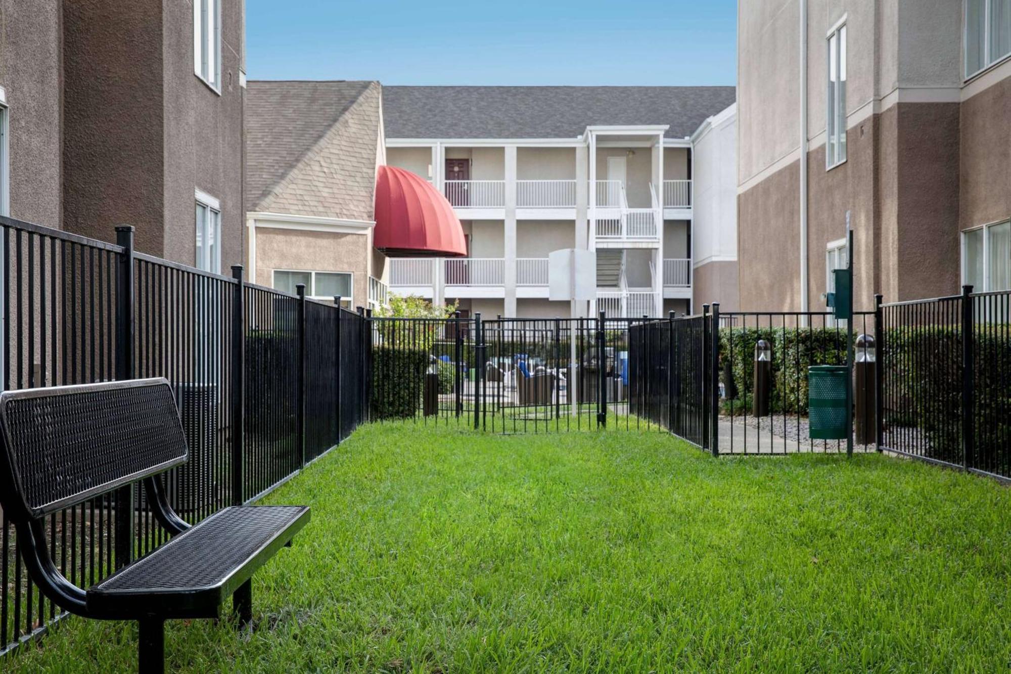 Sonesta Es Suites Dallas Medical Market Center Exteriör bild